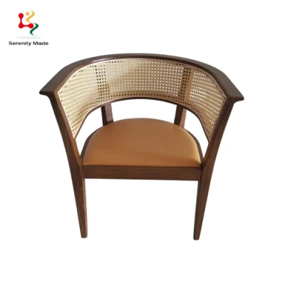Cadre en bois de style classique avec siège en PU et fauteuil de restaurant à dossier en rotin